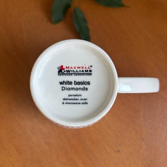 Maxwell & Williams White Basics Diamonds Porcelain Coffee Mug - Picture 2 of 3